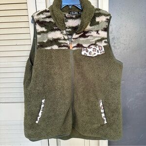 Boutique Plus Size Sherpa Vest Size 3X